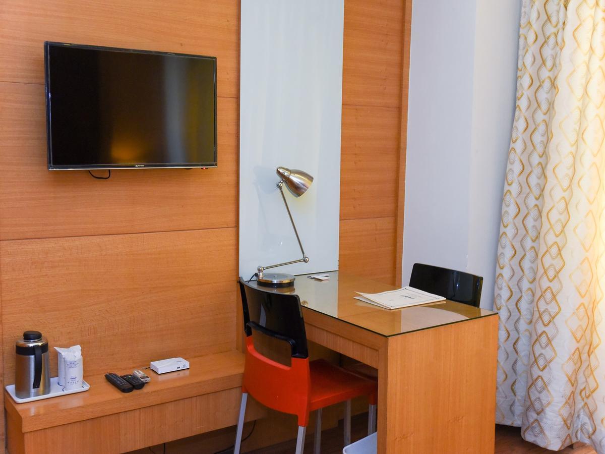 Hotel Windsor Patna  Ngoại thất bức ảnh